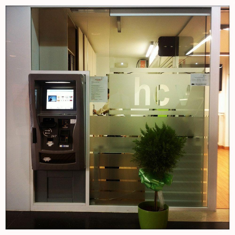 Hotel Centro Vitoria Autocheckin Buitenkant foto